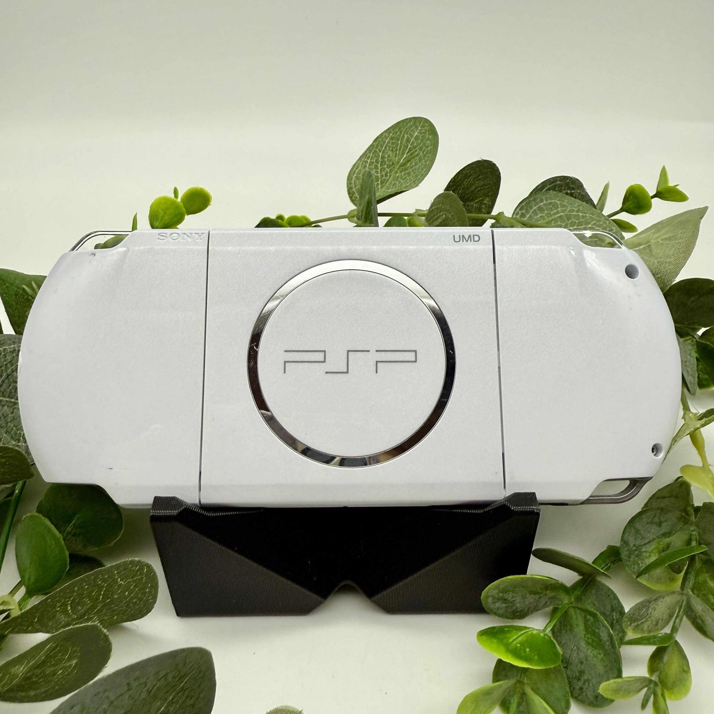 PSP 3000 in weiß gemoddet