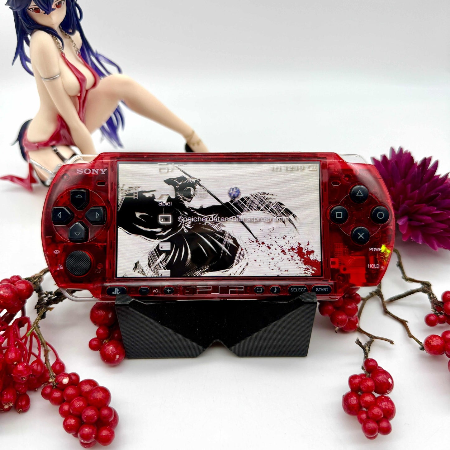 PSP 3000 in transparent rot gemoddet