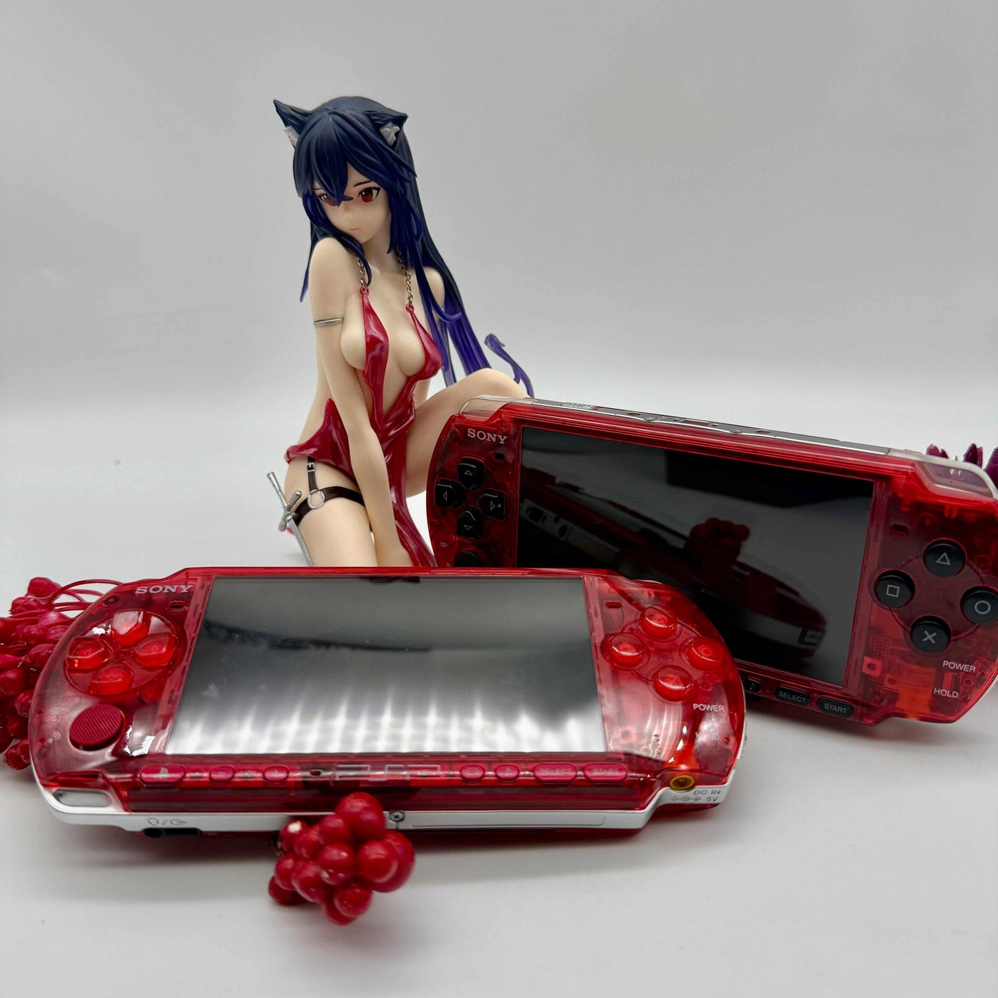 PSP 3000 in transparent rot gemoddet