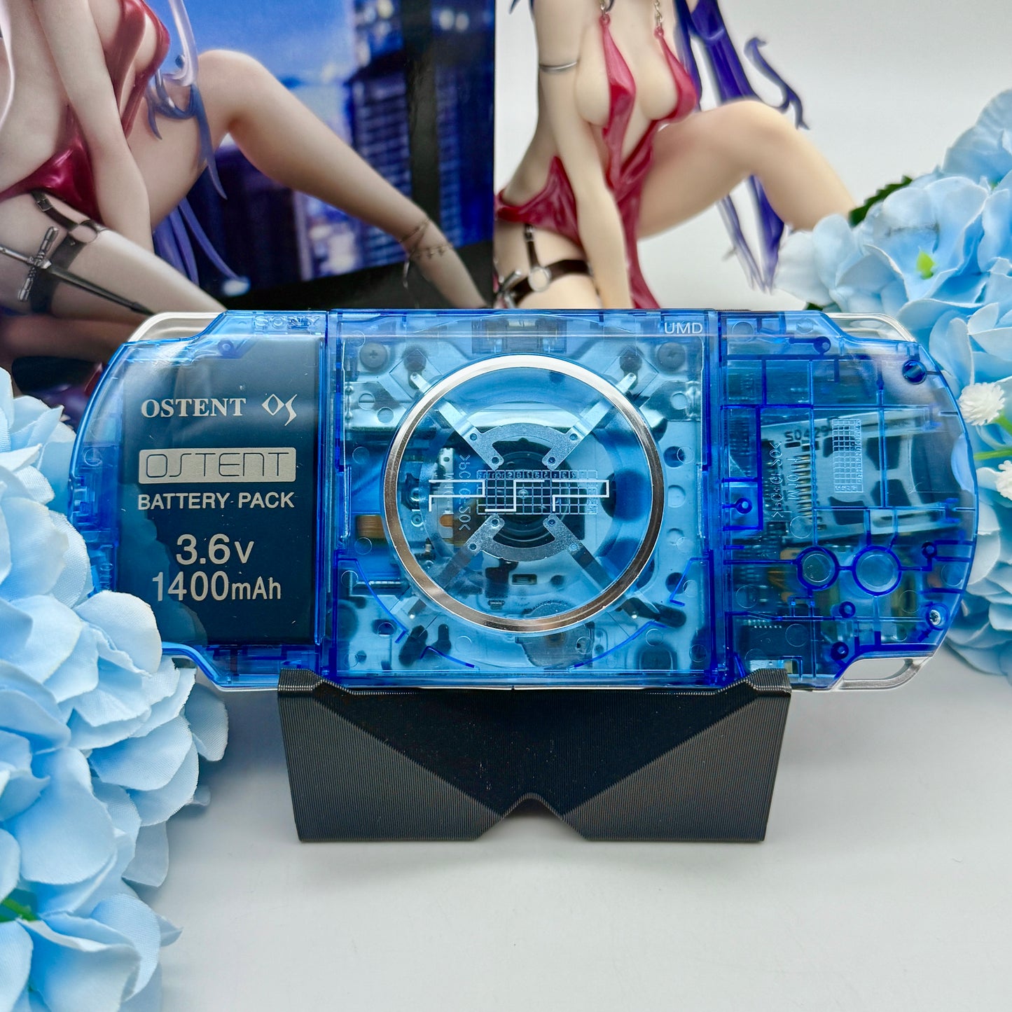 PSP 3000 in transparent blau gemoddet