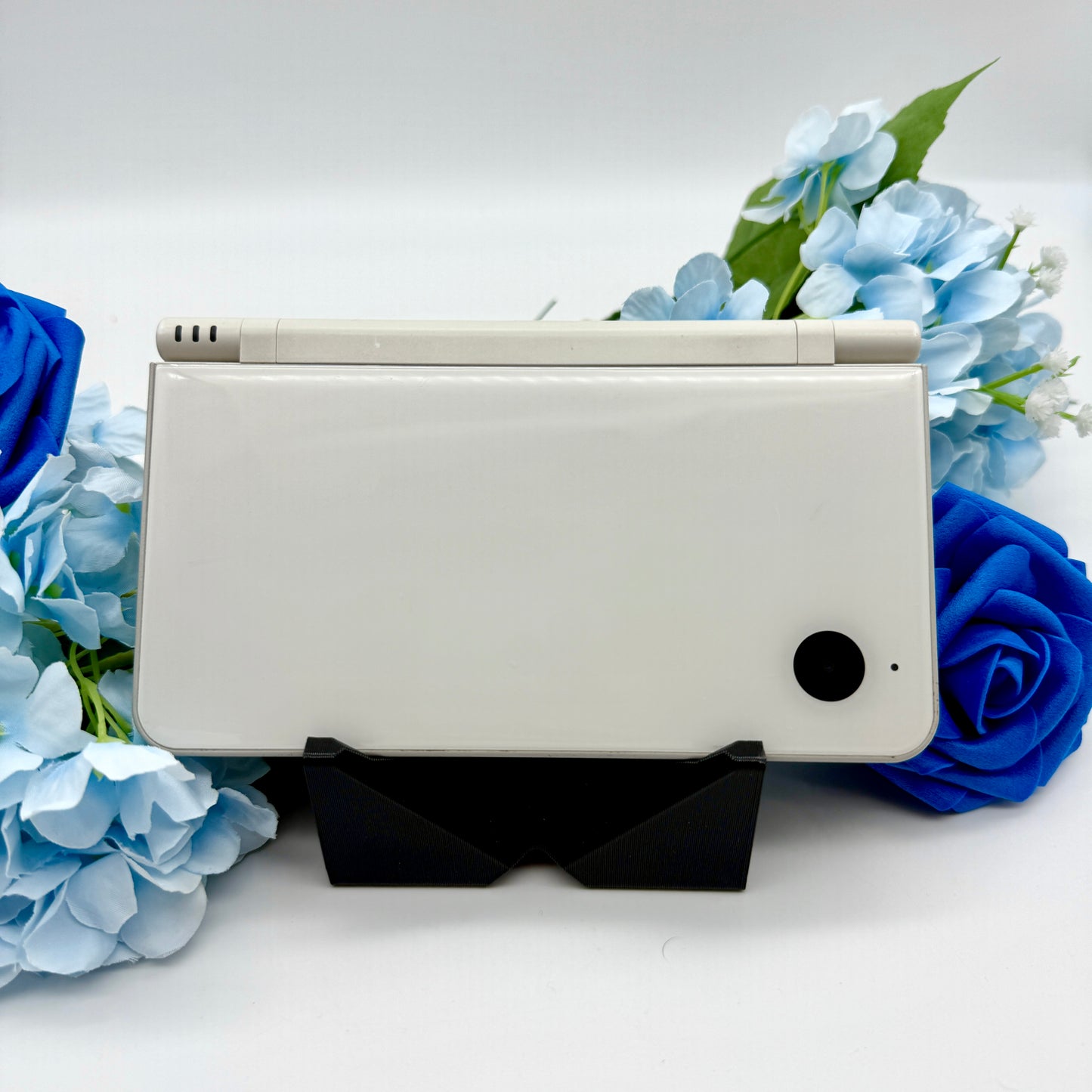 Nintendo Dsi XL in zufälliger Farbe gemoddet