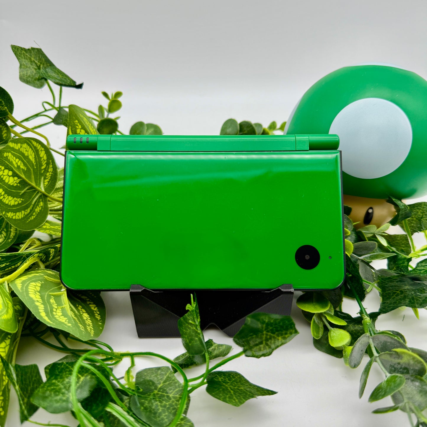 Nintendo Dsi XL in zufälliger Farbe gemoddet
