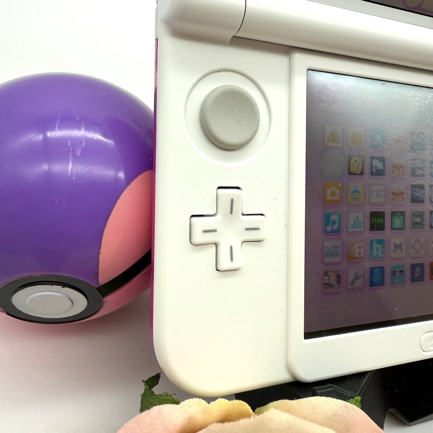 New Nintendo 3DS XL in pink gemoddet
