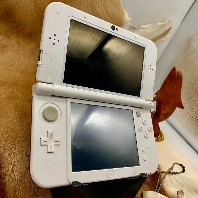 New Nintendo 3DS XL weiß gemoddet