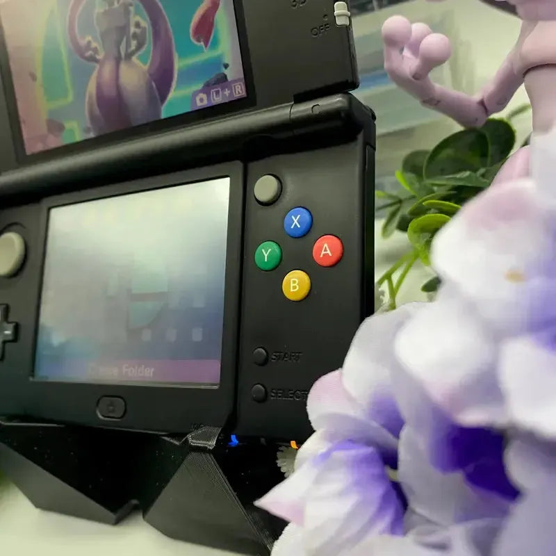 New Nintendo 3DS in schwarz gemoddet