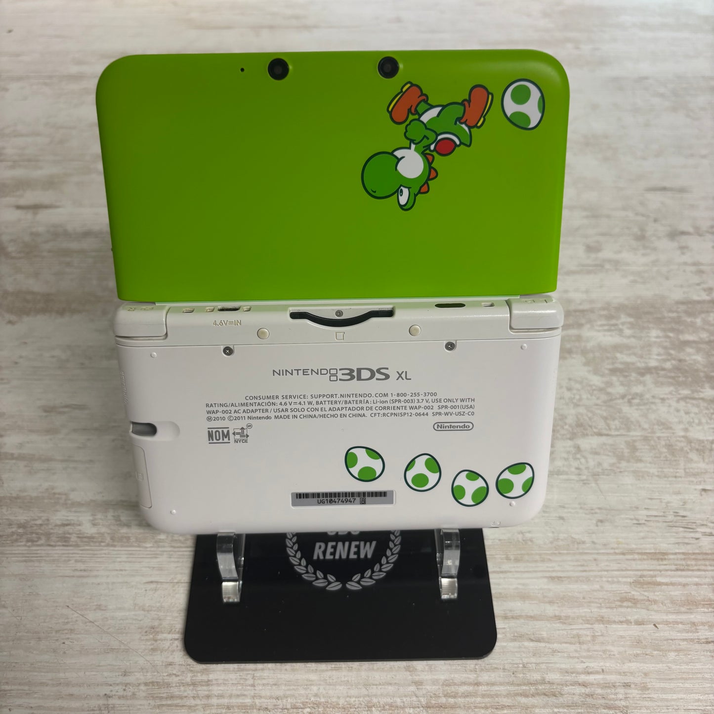 Nintendo 3DS XL Yoshi Second Chance