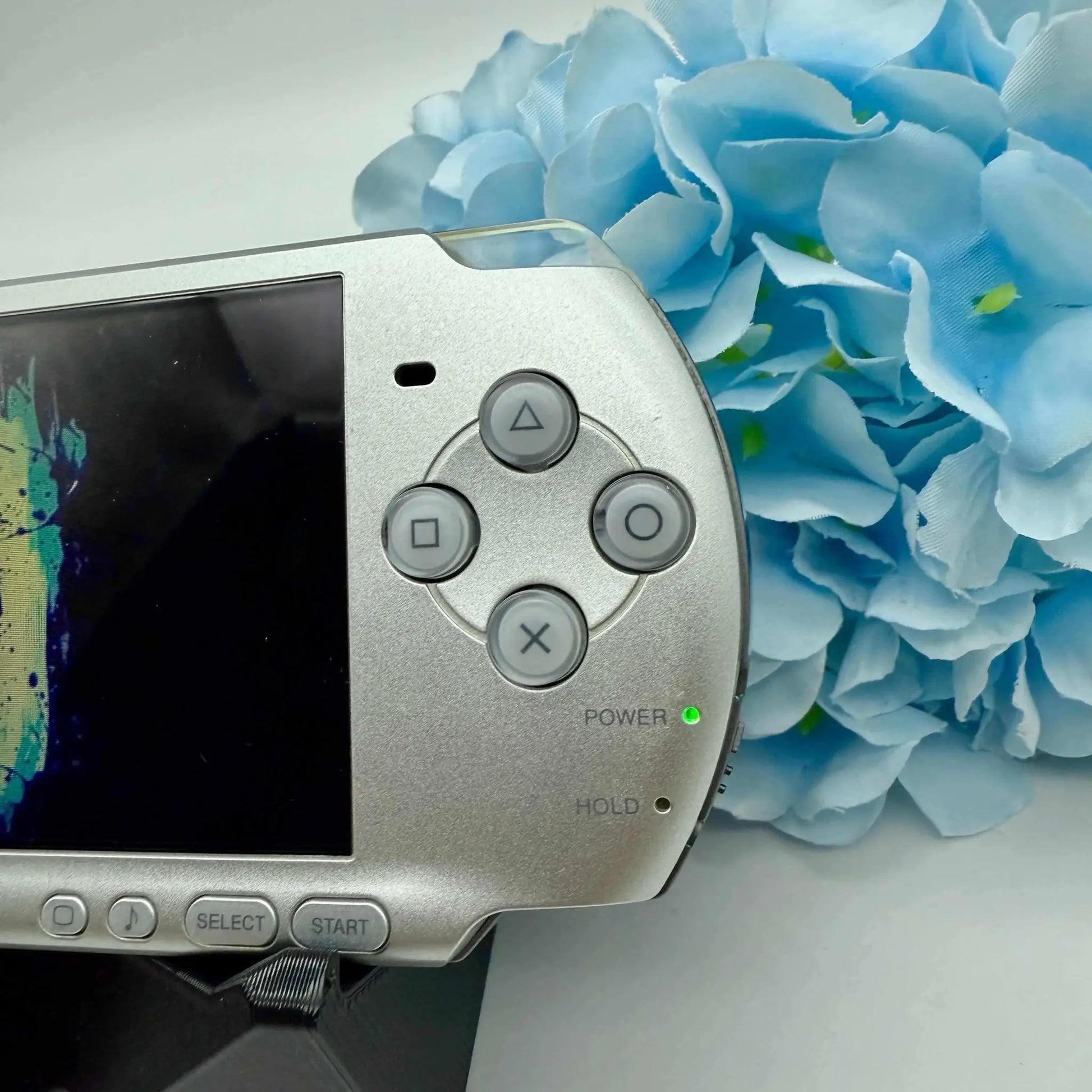 PSP 3000  in silber gemoddet - 3DSRenew