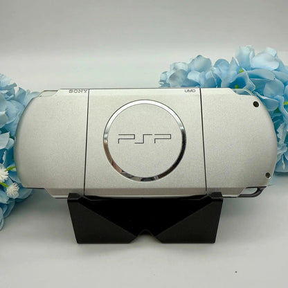 PSP 3000  in silber gemoddet - 3DSRenew