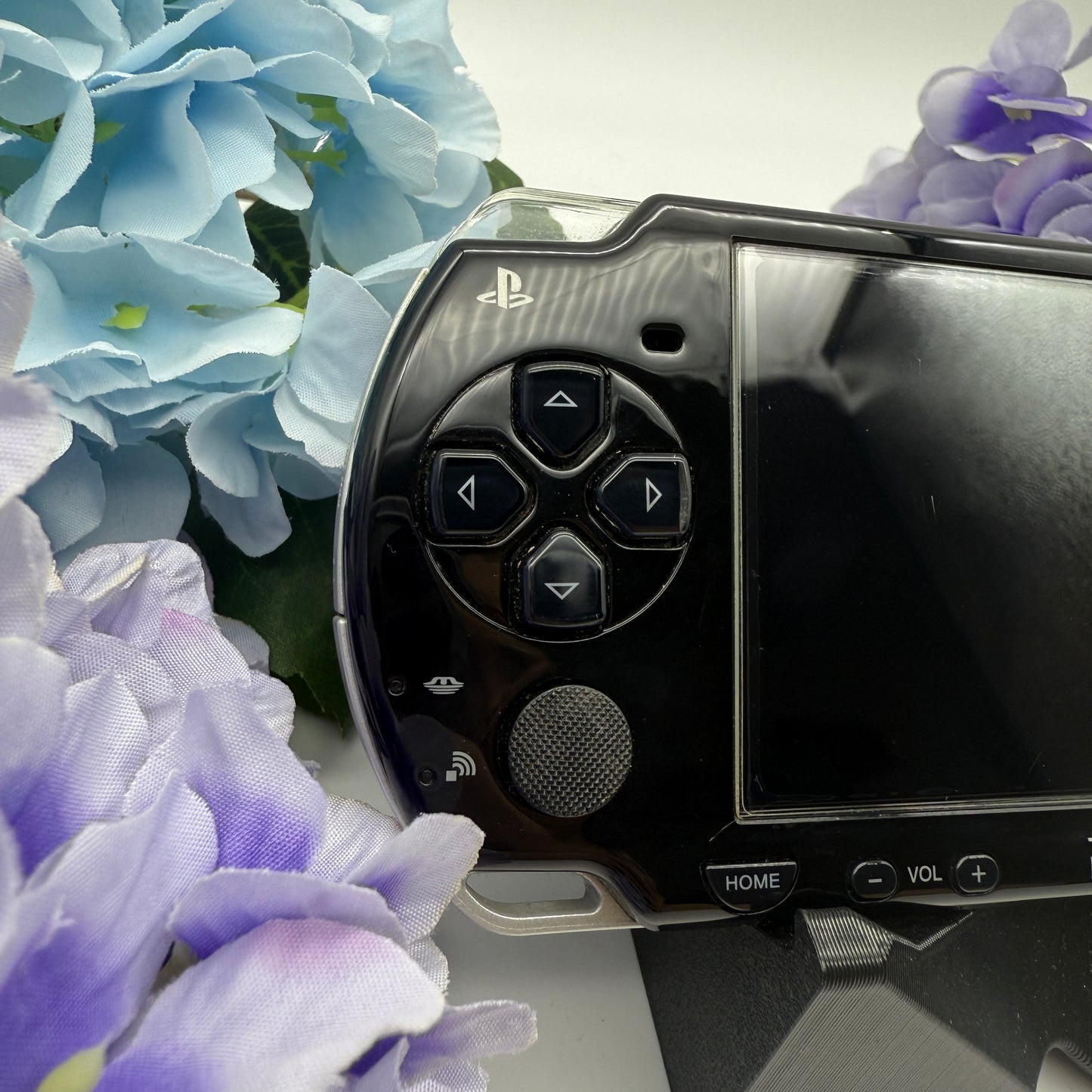 PSP 2000 in schwarz gemoddet
