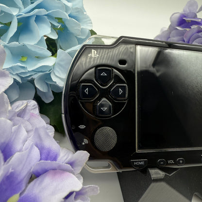PSP 2000 in schwarz gemoddet