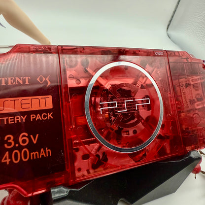 PSP 3000 in transparent rot gemoddet