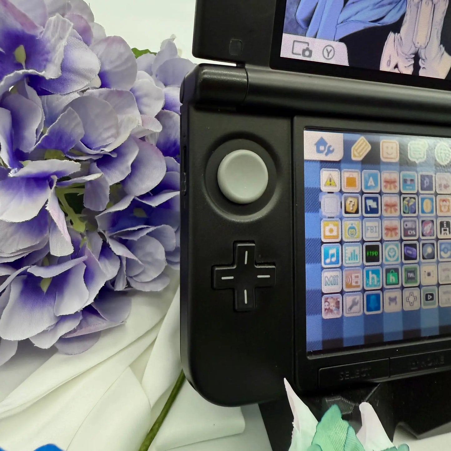 Nintendo 3DS XL black blue Smash Bros modded